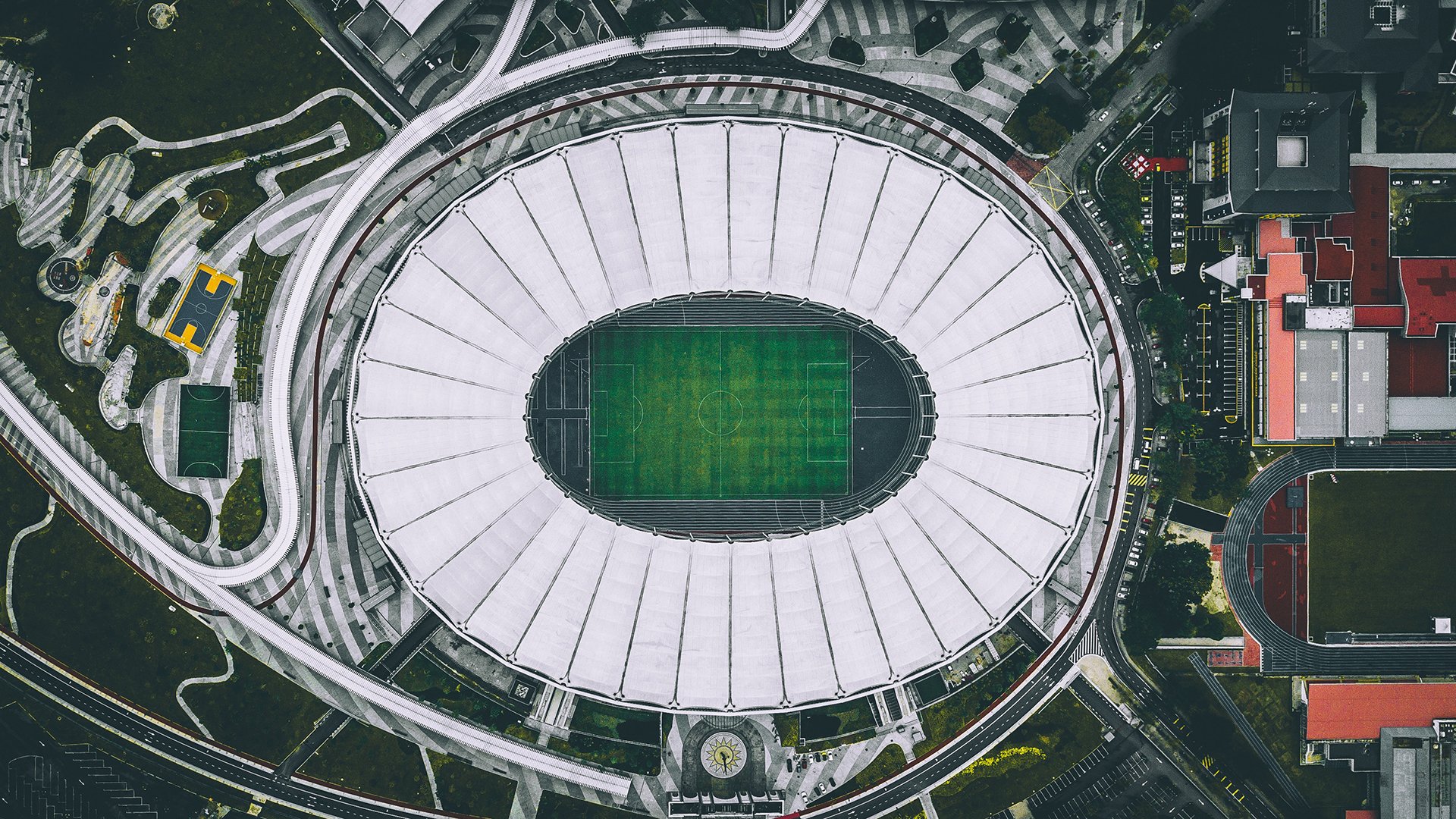 北欧巨轮碾碎沙漠之鹰!久保建英独造三球,挪威4-0横扫卡塔尔挺进16强